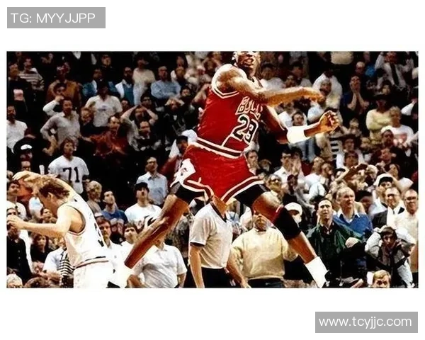 姚明在比赛中精彩封盖乔丹的瞬间成就篮球历史经典对决
